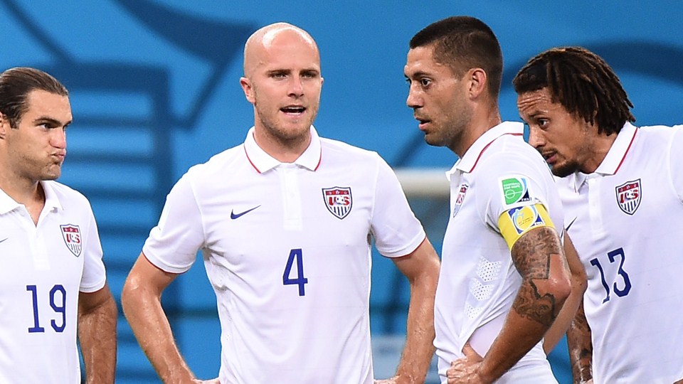 زوسی - کلینت دمپسی - بردلی|4 ستاره ایالات متحده آمریکا در 1قاب .