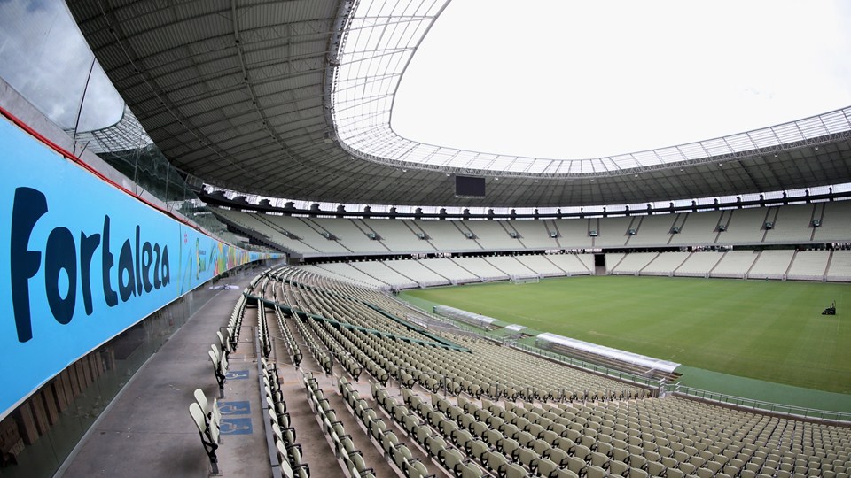 ورزشگاه کاستلو|مکانات ورزشگاه های جام جهانی ۲۰۱۴ برزیل