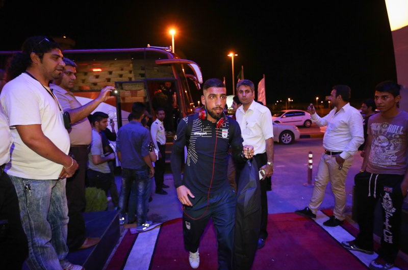 اشکان دژاگه|اشکان دژاگه در حال رفتن به فرودگاه