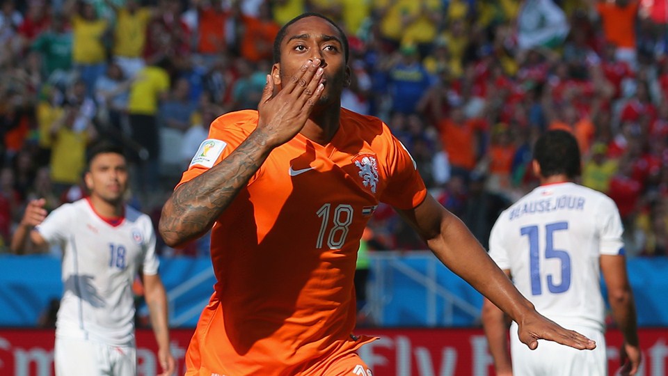 لروری فر|هلند 2-0 شیلی /مرحله گروهی جام جهانی