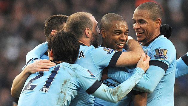 شادی بازیکنان سیتی|منچستر سیتی 2 - 2 بِرنلی / لیگ جزیره