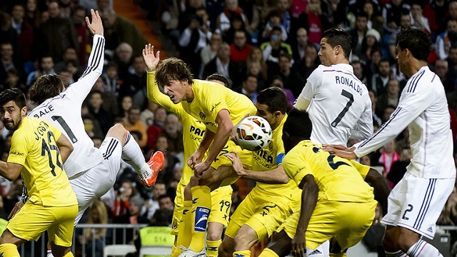 درگیری بازیکنان|رئال مادرید 1 - 1 ویارئال / لالیگا