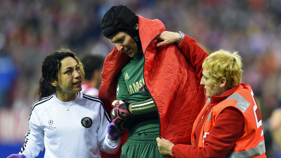 پیتر چک|پتر چک در دقیق 18 به دلیل مصدومیت مجبور به ترک بازی شد