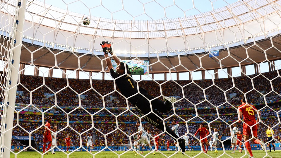 سرخيو رومرو|یک سیو خوب توسط دروازه بان آرژانتین، سرخيو رومرو.