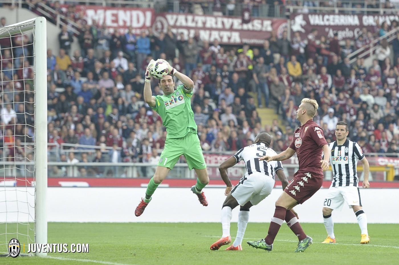 جیانلوئیجی بوفون|تورینو 2 - 1 یوونتوس / سری آ