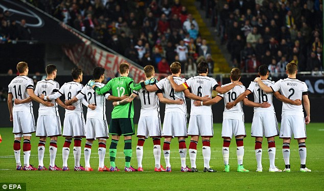 ابتدای مسابقه|آلمان 2 - 2 استرالیا / دیدار دوستانه