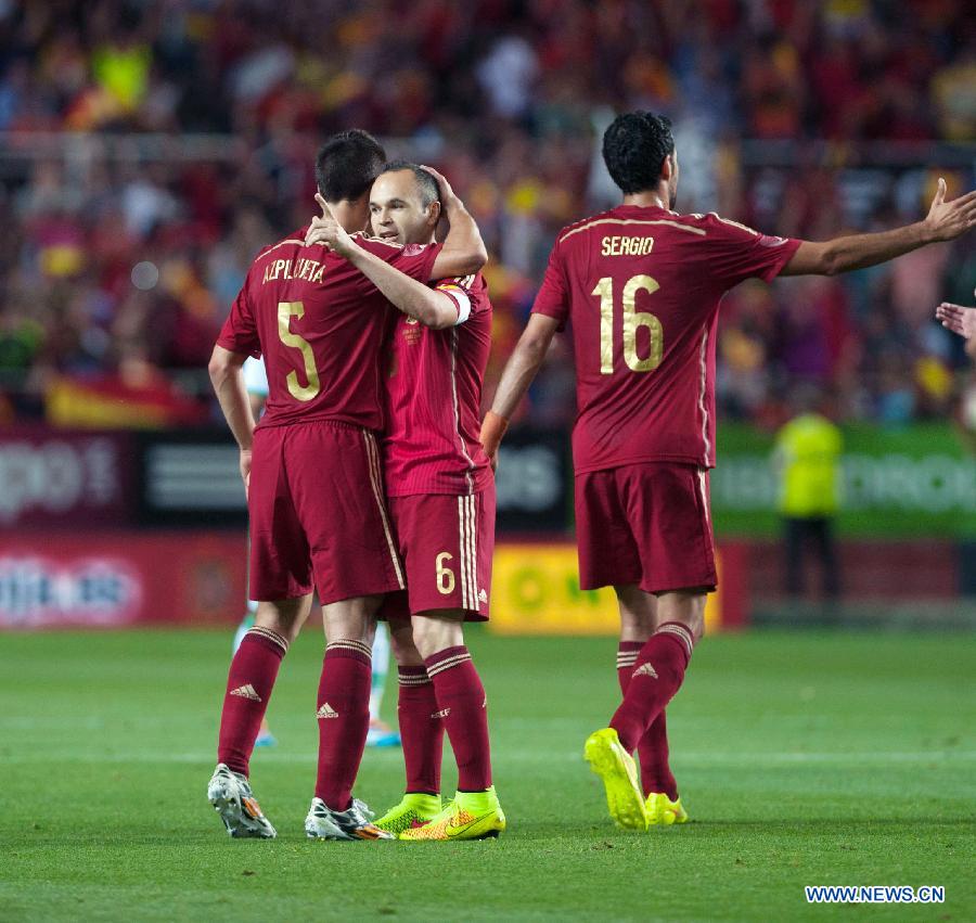 سزار آزپيليكوئتا - آندرس اینیستا|اسپانیا 2-0 بولیوی