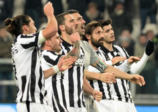 شادی بازیکنان یووه|یوونتوس 4 - 0 هلاس ورونا / سری آ