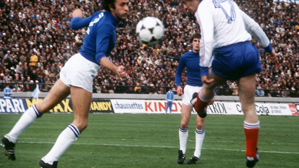 جان جهانی 1978|برنارد لاکومبه، در جام جهانی 1978 آرژانتین، یک گل برای تیم ملی فرانسه برابر ایتالیا به ثمر می رساند.