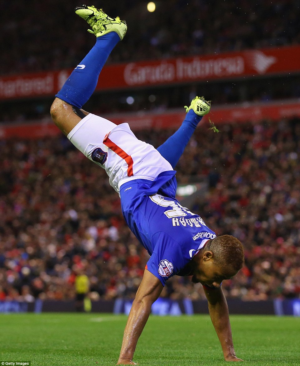 آساموا|لیورپول 1 (3) - (2) 1 کارلایل یونایتد / جام اتحادیه