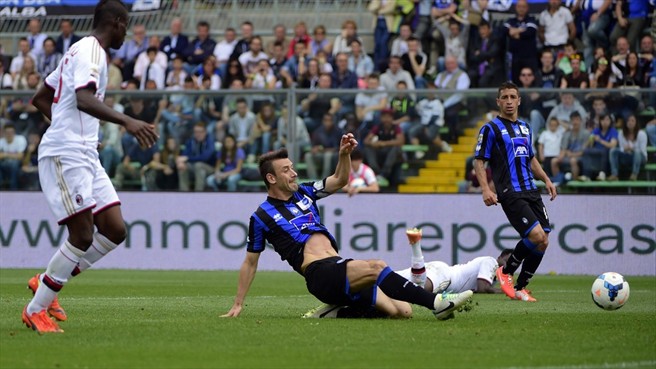 جيانپاولو بلينی|بازیکن آتالانتا به اشتباه دروازه خودشان را باز کرد