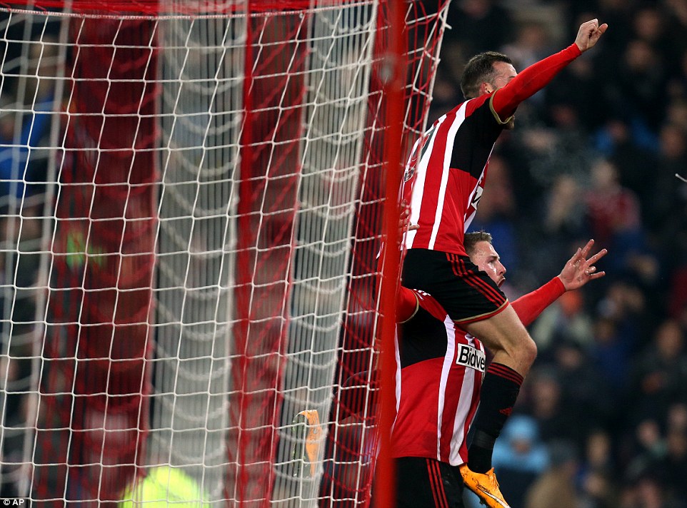 استیون فلچر|ساندرلند 1 - 4 منچستر سیتی / لیگ جزیره