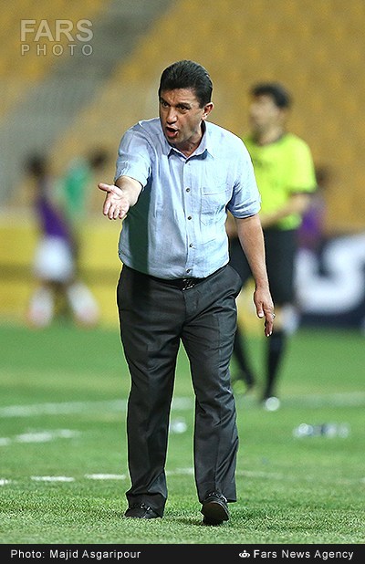 امیر (اردشیر) قلعه نوعی|عکس العمل امیر قلعه نوعی در بازی مقابل ملوان انزلی.