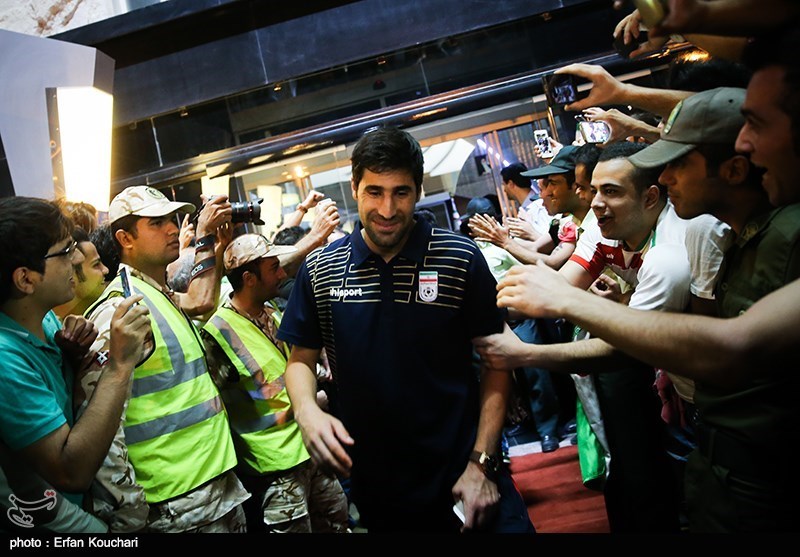 هاشم بیک زلده|None