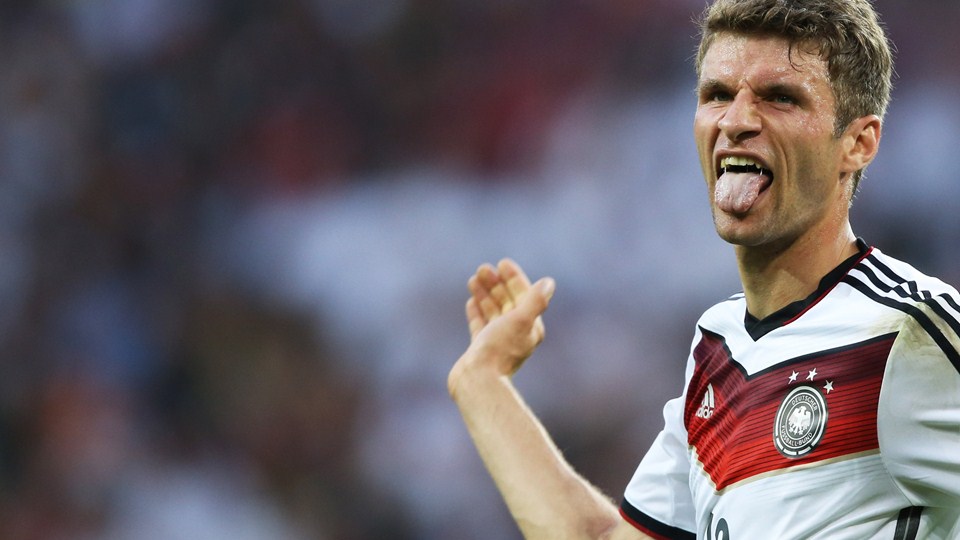 توماس مولر|عکس العمل توماس مولر بعد از برد پر گل تیمش مقابل ارمنستان.