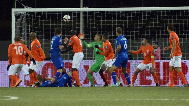 لحظه باز شدن دروازه هلند|None