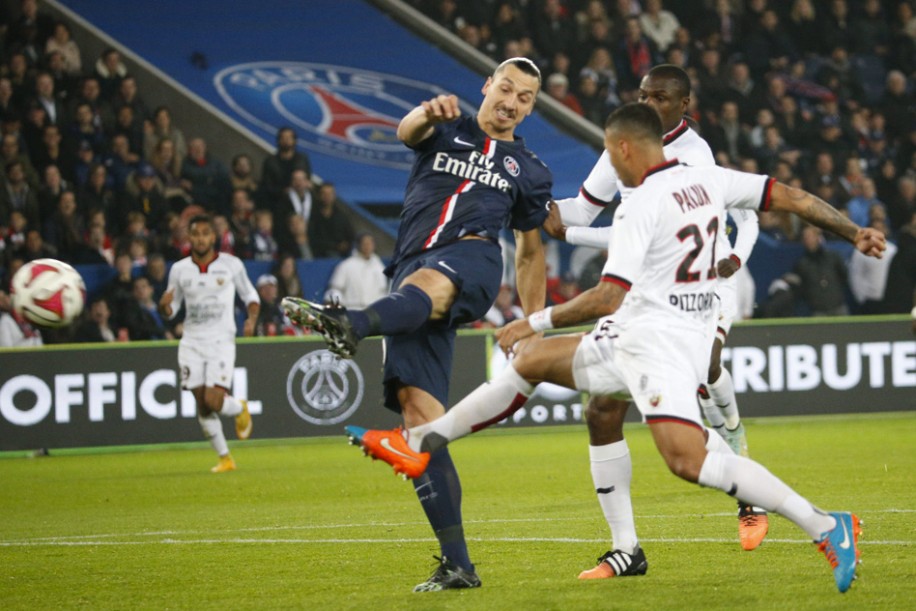 زلاتان ایبراهیموویچ|پاریس سن ژرمن 1 - 0 نیس / لوشامپیونه