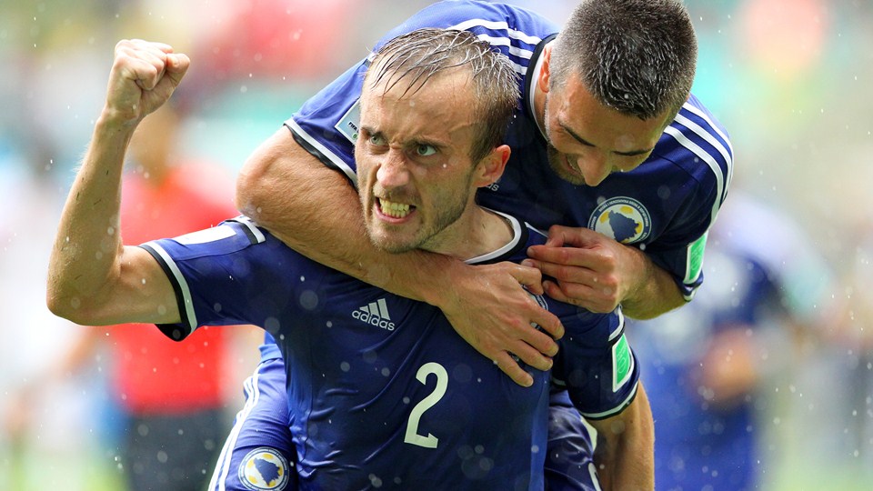 ورساجویچ|شادی بازیکنان بوسنی بعد از باز کردن دروازه ایران.