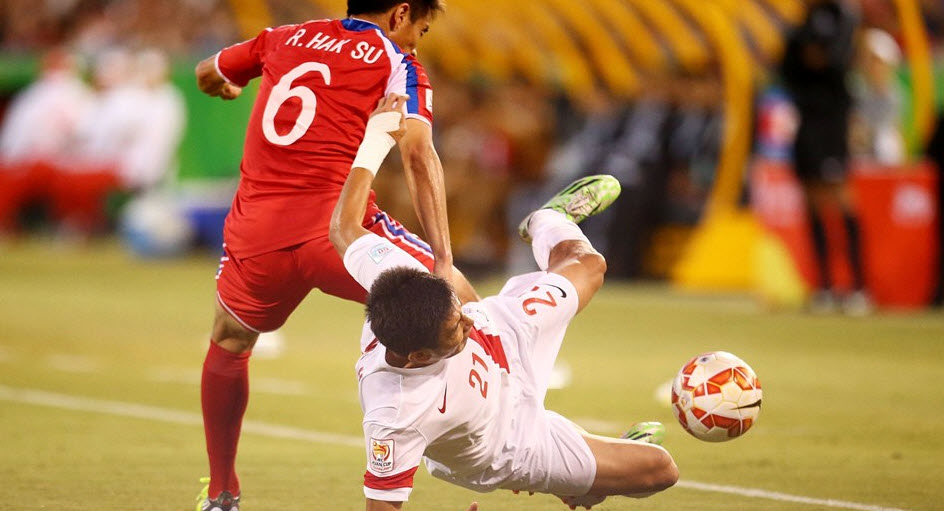 تقابل دو بازیکن|چین 2 - 1 کره شمالی / جام ملت های آسیا 2015