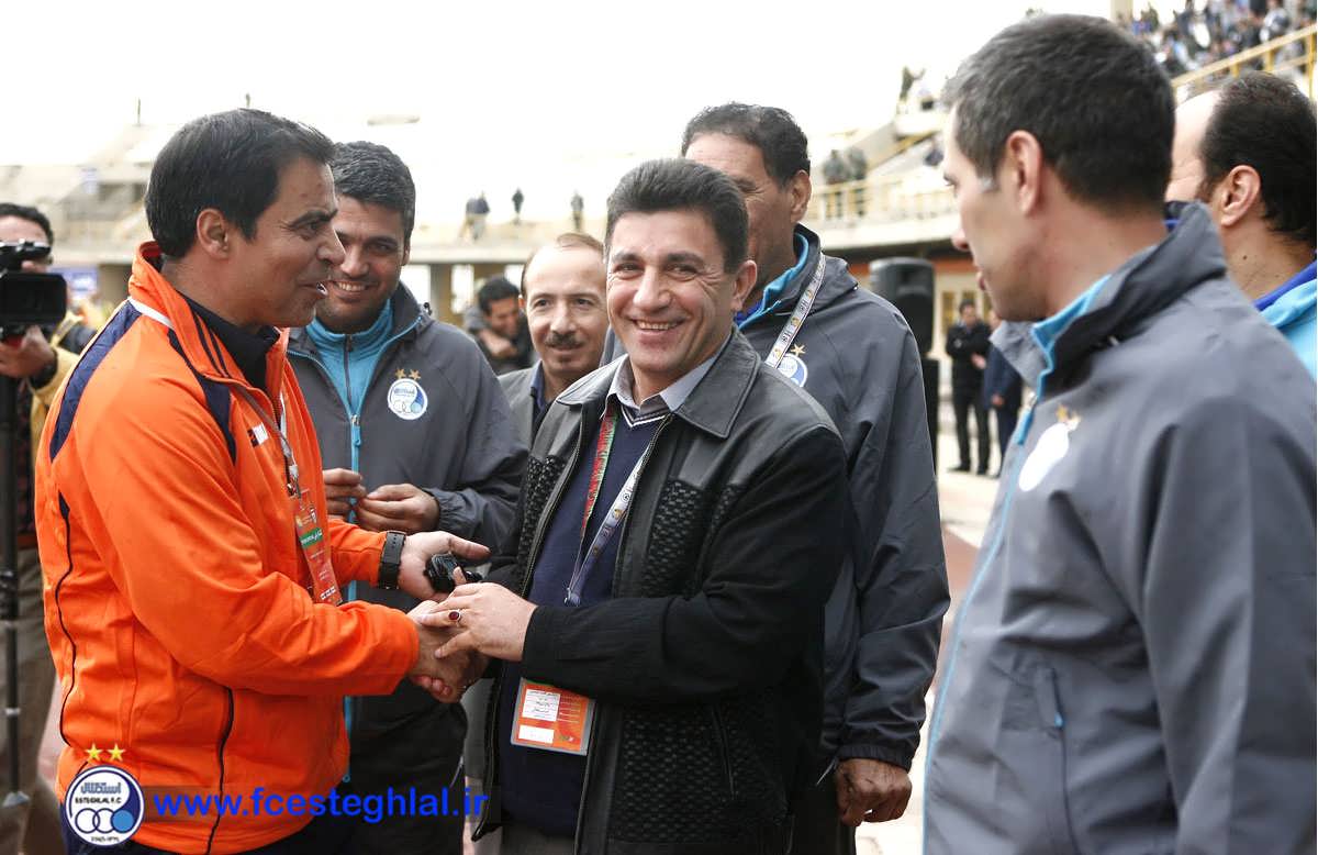 سایپا 0-1 استقلال/ هفته یازدهم|این بازی با تک گل آرش برهانی به پایان رسید و استقلال فاصله خود را با صدر جدول کاهش داد.