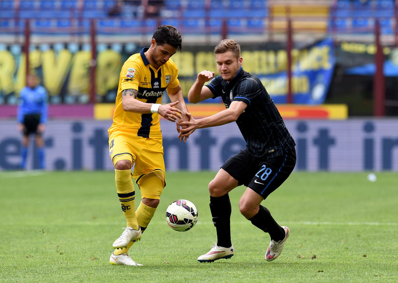 تقابل دو بازیکن|اینترمیلان 1 - 1 پارما / سری آ