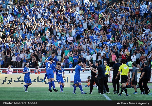 شادی بازیکنان استقلال|سیاه جامگان 1 - 2 استقلال تهران / لیگ برتر ایران