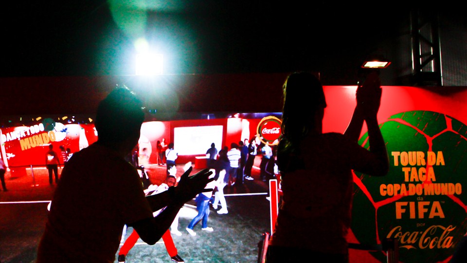 جام جهانی برزیل ۲۰۱۴|مردم از ملیت های مختلف در تب و تاب جام جهانی