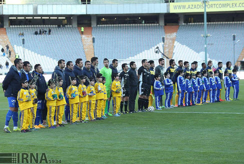 ابتدای بازی استقلال - نفت|استقلال تهران 1 - 0 نفت مسجد سلیمان