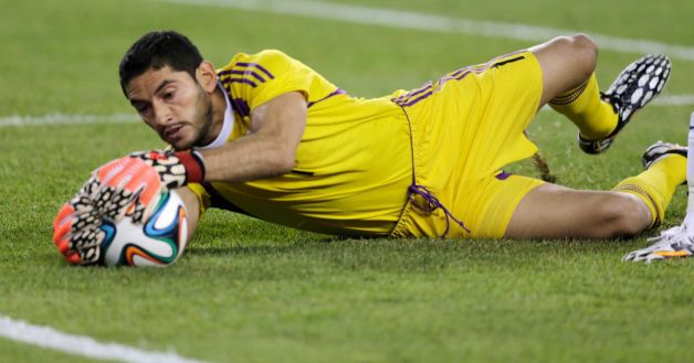 کورونا|عکس العمل گلر مکزیک در بازی با پرتغال.