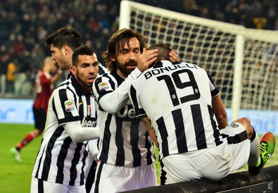 پیرلو و بونوچی|یوونتوس 3 - 1 آث میلان/سری آ