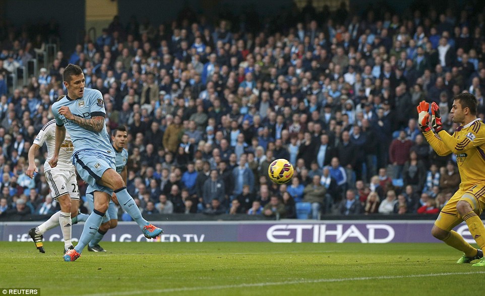 استفان یووتیچ|منچستر سیتی 2 - 1 سوانسی / لیگ جزیره