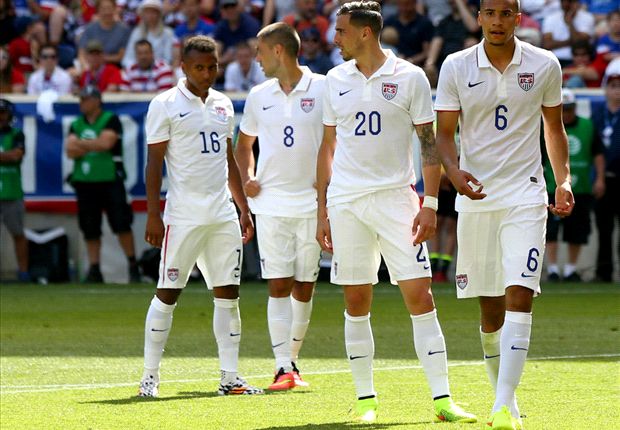 فابیان جانسون|جانسون نقش پر رنگی در پیروزی تیم کشورش مقابل ترکیه داشت