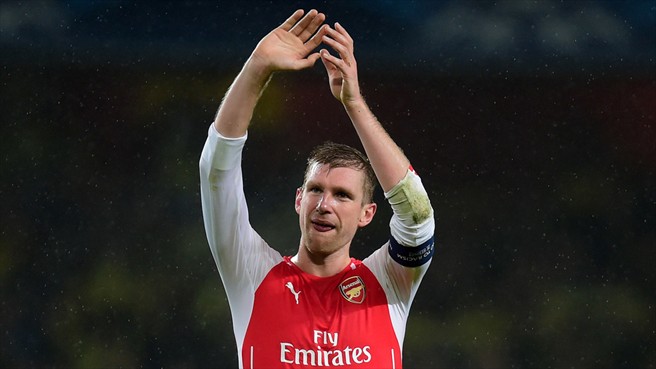 پر مرتساکر|آرسنال 2 - 0 بوروسيا دورتموند / لیگ قهرمانان