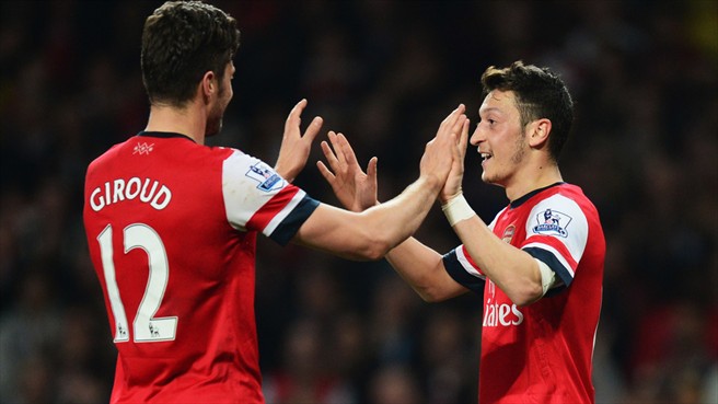 ليوير ژیرود - اوزیل|دو بازیکن پر نقش در پیروزی مقابل نیو کاسل