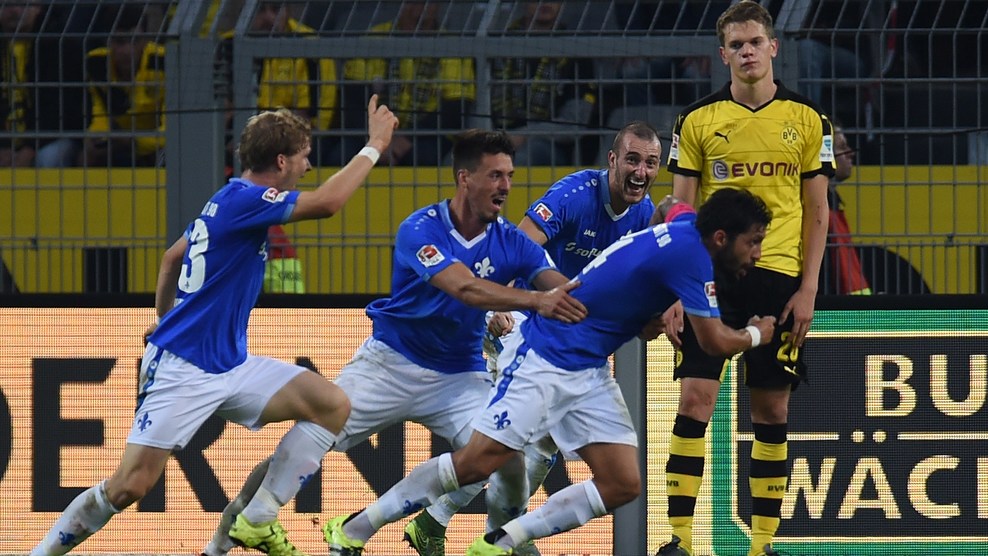 شادی بازیکنان دارمشتات|بوروسيا دورتموند 2 - 2 دارمشتات / بوندس لیگا