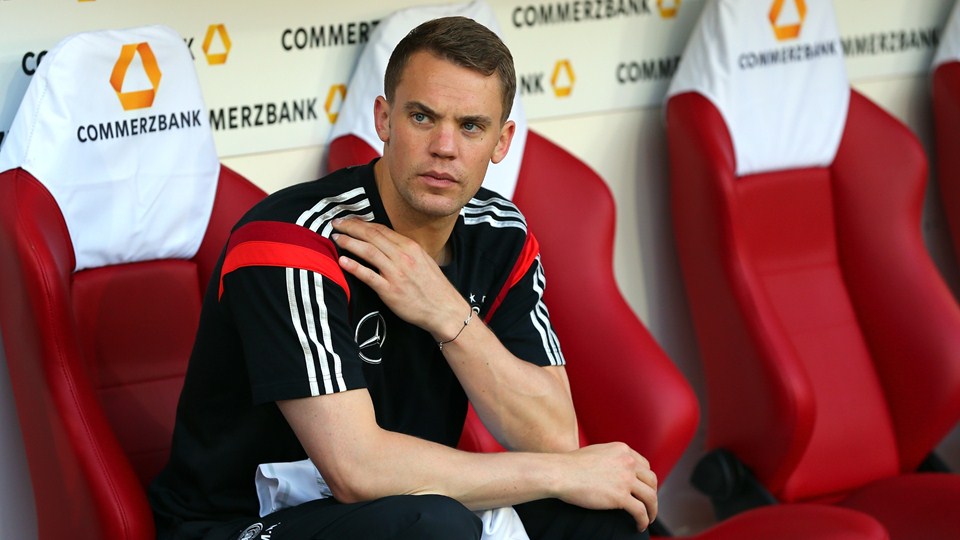 مانوئل نویر|نیمکت نشینی گلر شماره یک آلمان در این دیدار.