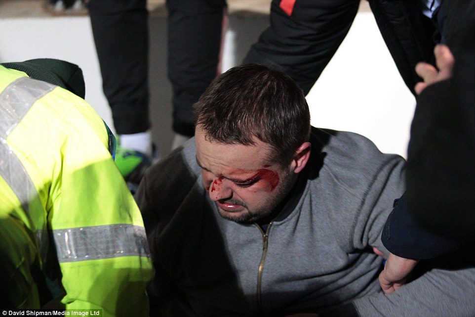 هوادار بازی|کمبریج یونایتد 0 - 0 منچستر یونایتد / جام حذفی