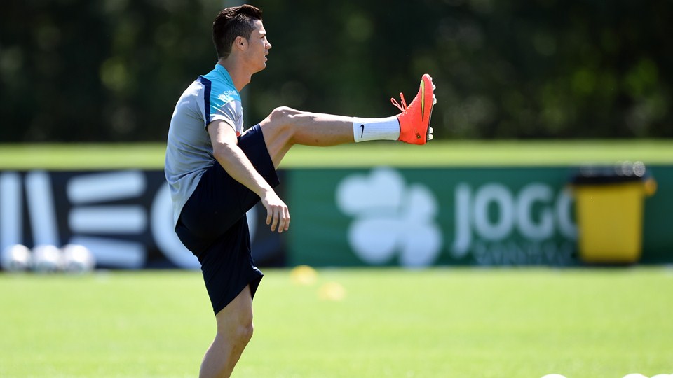 کريس‌ رونالدو|تمرين کريس‌ رونالدو با تيم ملي پرتغال