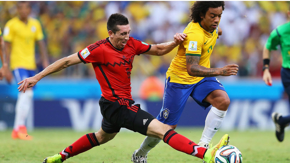 مارسلو ویرا دا|درگیری میان مارسلو از برزیل وهکتور هررا از مکزیک در میانه زمین .