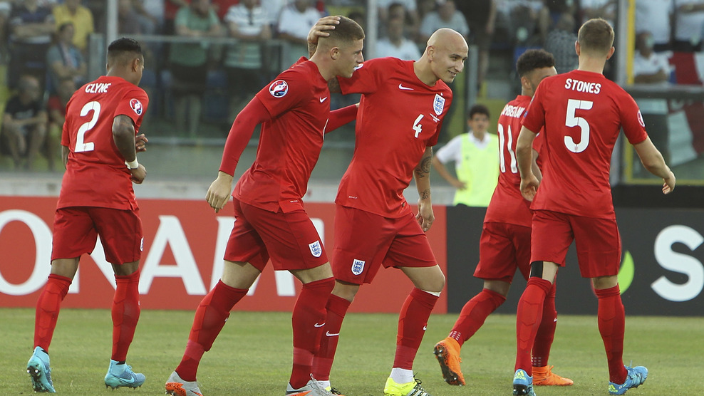 راس بارکلی|سان مارینو 0 - 6 انگلستان / مقدماتی یورو 2016