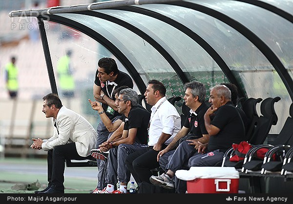 افشین پیروانی|پرسپولیس 1-1 نفت / لیگ برتر