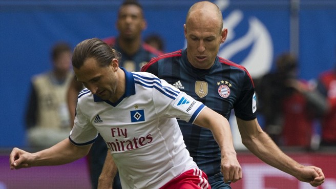 روبن - جیراکک|درگیری روبن و جیراکک در میانه میدان