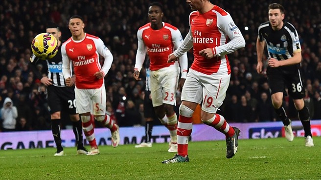 سانتی کازورلا|آرسنال 4 - 1 نیوکاسل / لیگ جزیره