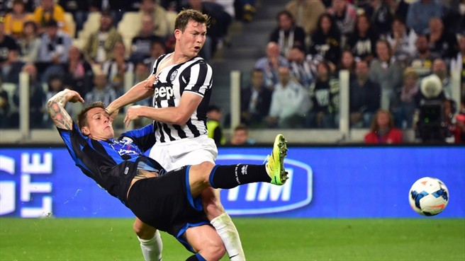 جرمان گوستاو دنيس - استفان لیختشتاینر|شوت خطرناک ژرم دنیس و مقاومت لیخشتاینر