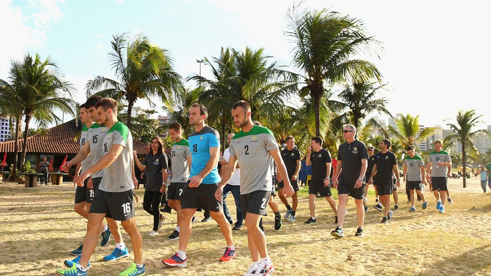 استرالیا|اردوی ساحلی تیم ملی استرالیا در منطقه بسیار زیبای ساحلی در ویتوریا برزیل