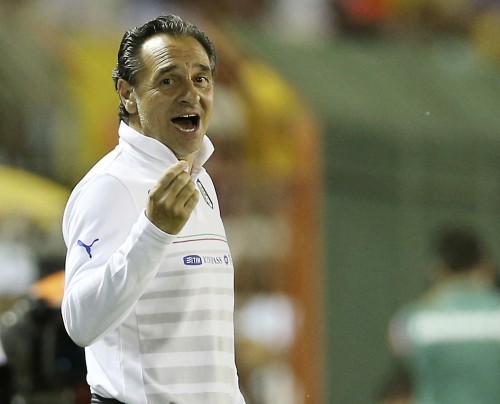 چزاره پراندلي|عکس العمل سرمربی ایتالیا ، پراندلی در بازی مقابل فلومیننزه.