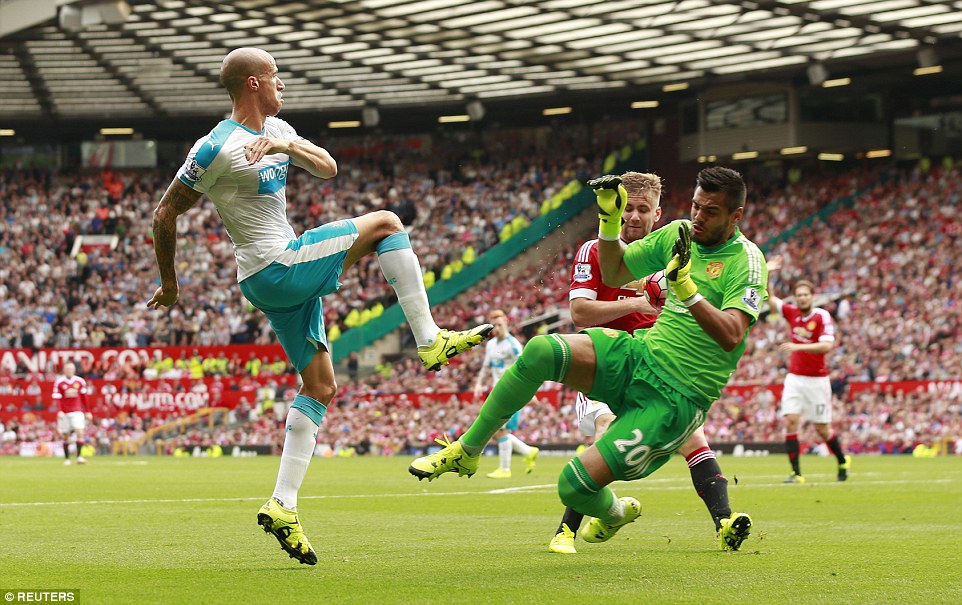 سرخیو رومرو|منچستر یونایتد 0 - 0 نیوکاسل / لیگ جزیره