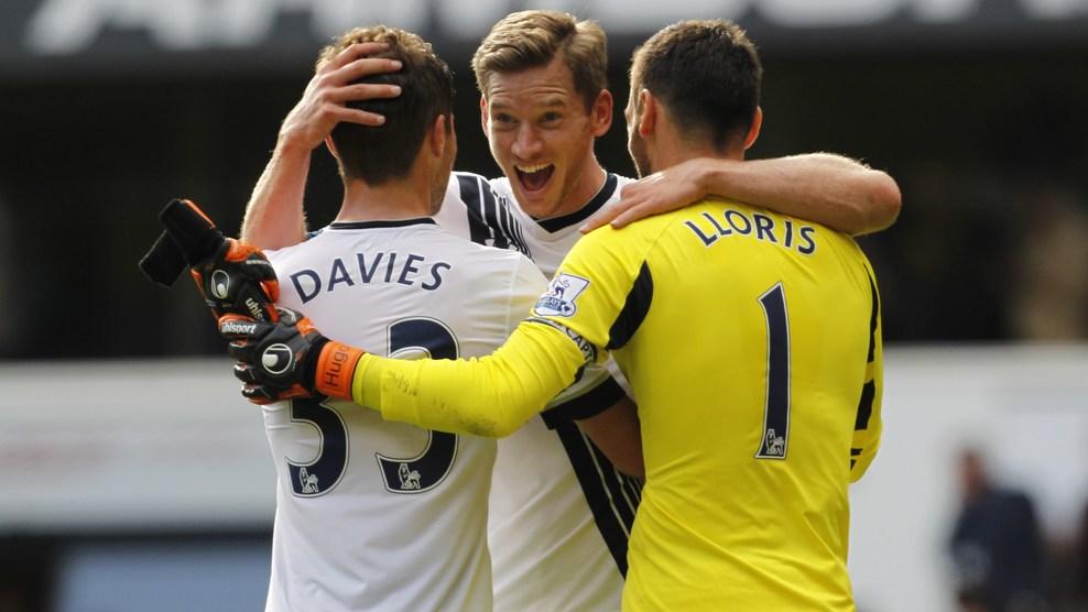 شادی بازیکنان تاتنهام|تاتنهام 4 - 1 منچستر سیتی / لیگ جزیره