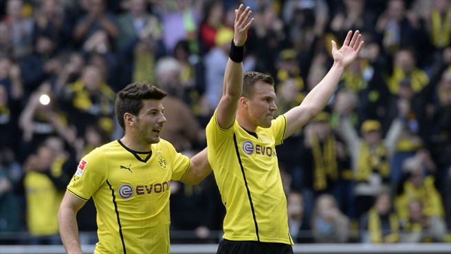 کوین گرسکروتز|شادی گروسکروتز بعد از باز کردن درواز هوفهایم.