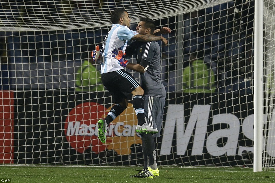 کارلوس توز - رمرو|آرژانتین 0 (5) - (4) 0 کلمبیا / کوپا آمریکا